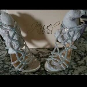 Badgley Mischka Jewel Silver Heels